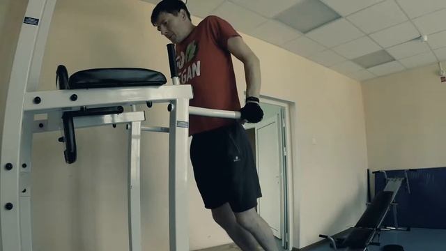 Тренировка на грудные мышцы. смотреть онлайн