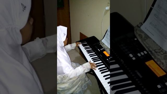 Yamaha psr 363 - Hari merdeka смотреть онлайн