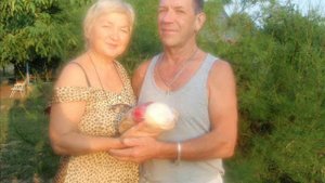 Вячеслав Рассветов  НА КРЫЛЕЧКЕ ВДВОЁМ