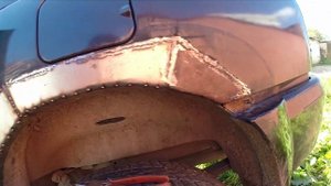 Сквозная РЖАВЧИНА на крыле машины. Ремонт УАЗ Патриот.
