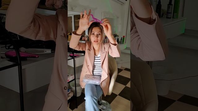 Стартовый кейс стилиста. Что минимально необходимо для создания причёсок, начинающему мастеру. смотреть онлайн