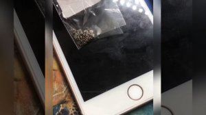 Одна из причин постоянной перезагрузки IPhone 8 Plus. Ремонт Айфон 8 +. Шлейф включения замкнут.