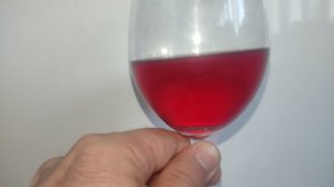 Вино пинонуар из концентрата, 130₽ литр.