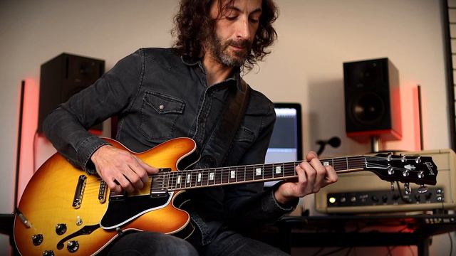 Stella by Starlight | Chord Melody | Gibson ES-335 смотреть онлайн