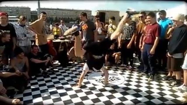 Break Dance in Moscow by Maxik&Maxik смотреть онлайн