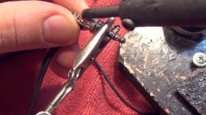 Простой ремонт наушников (заикаются, не работает одно ухо)