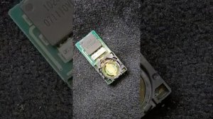 Toyota Vitz car key battery change without any tools