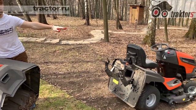 Садовый трактор Husqvarna TC242TX. Уборка листвы, удобрение газона. Цена.