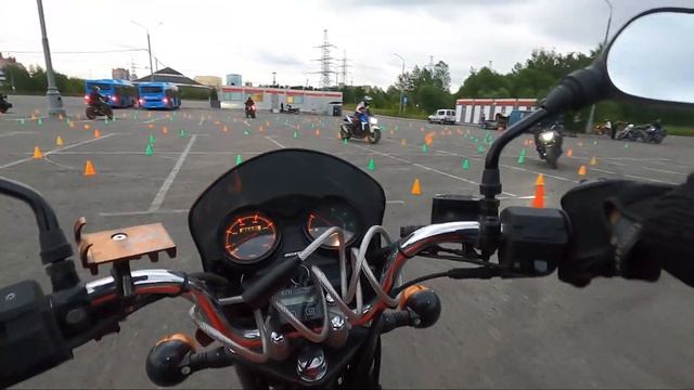 Bajaj Boxer 150 джимхана смотреть онлайн