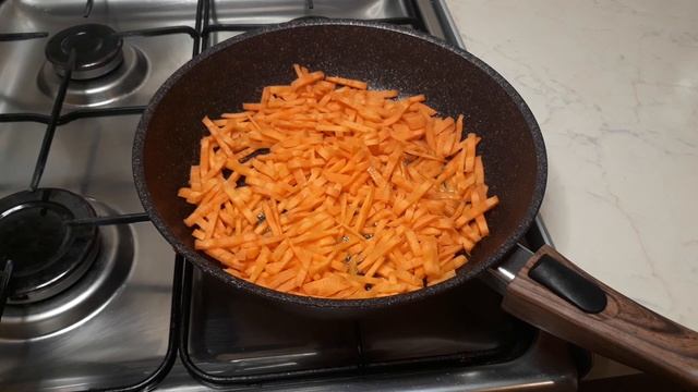 Салат обжорка. Очень вкусный салат, всегда готовлю вместо оливье