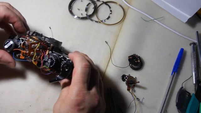 NIKON FM2 можно было сделать надёжнее, или этот узел вообще не делать. LENSSERVIS мастерская оптик смотреть онлайн