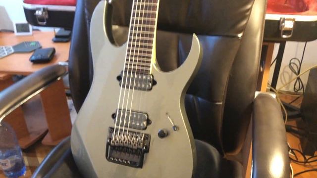 Ibanez K7 Unboxing - Korn Signature 7string Review смотреть онлайн