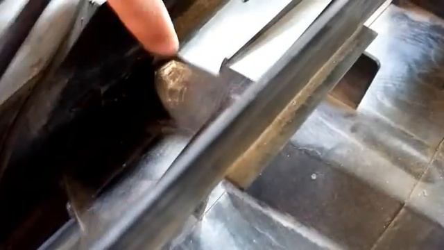 Дренажные отверстия BMW E39 смотреть онлайн