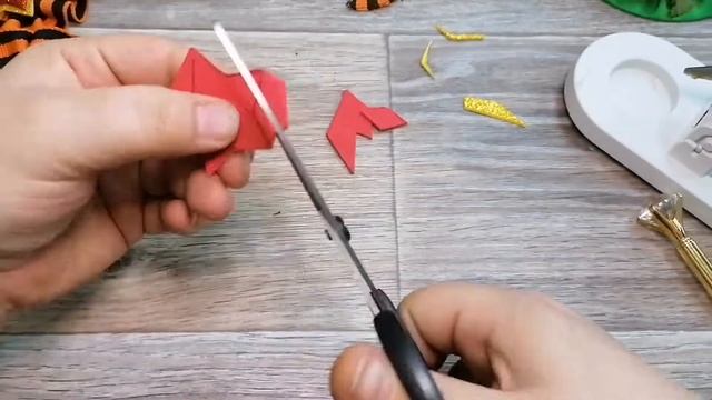 Мастер - класс изготовления броши из георгиевской ленты и фоамирана к празднику Великой Победы 9 ма