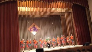 Танец "Бабки ежки"