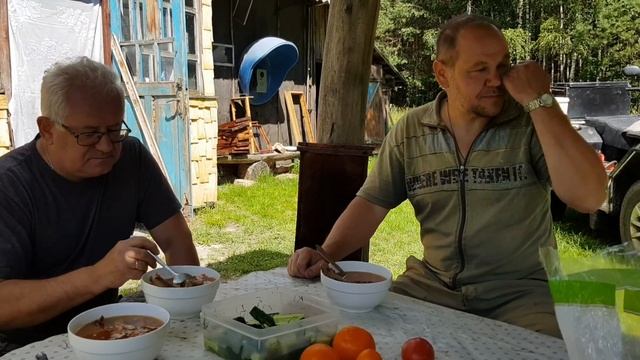 КАК МЫ С БАРСОМ ПОЛЕ ПАХАЛИ смотреть онлайн