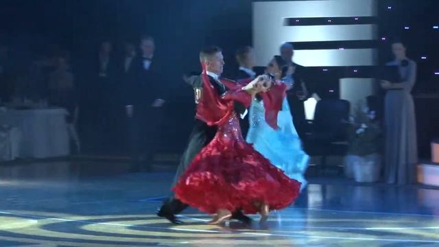 Yuriy Prokhorenko - Mariya Sukhatch, Tango смотреть онлайн