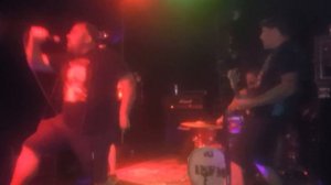 INFM w/ Spencer from Give You Nothing covering Linoleum by NOFX @ The Blue Lagoon 7-5-19