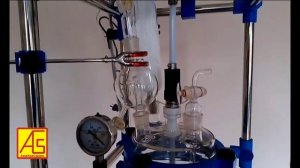 Реактор химический стеклянный 50л