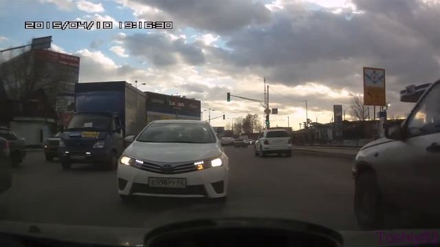 Рязань  Езда по встречной полосе  Е598РУ 62 смотреть онлайн