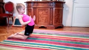 Учимся выполнять правильно  'перекат'? в гимнастике. Часть 2