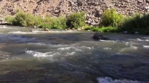 Дальнобой США реки и горы скалы и водопады.