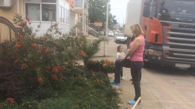 7. Лоо (Сочи). Полный обзор поселка: пляжи, цены в кафе, магазины и набережная. смотреть онлайн