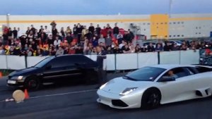 Mitsubishi Lancer Evo vs Lamborghini  старт