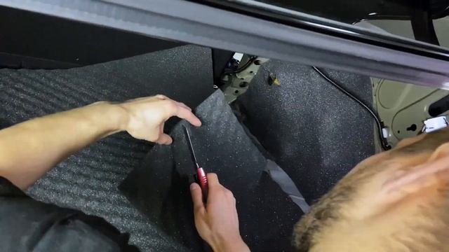 Шумоизоляция и замеры шума на Toyota Camry v70 смотреть онлайн