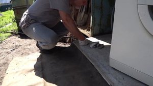 Деревенский быт. Установка стиральной машины-автомат.