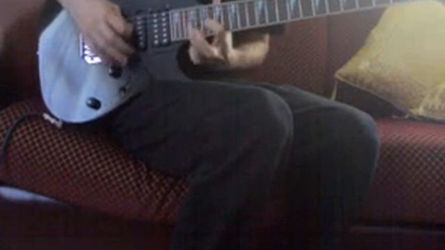 ARE YOU DEAD YET SOLO With ibanez grg 170dx and ibanez 10w amfi смотреть онлайн