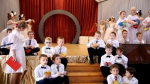 Мама землю и солнце Жизнь подарила мне и тебе