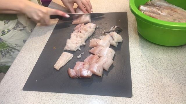 Минтай с овощами готовлю на ужин. смотреть онлайн