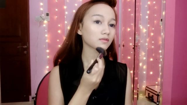 Quick & Easy Back To School MakeUp Look смотреть онлайн