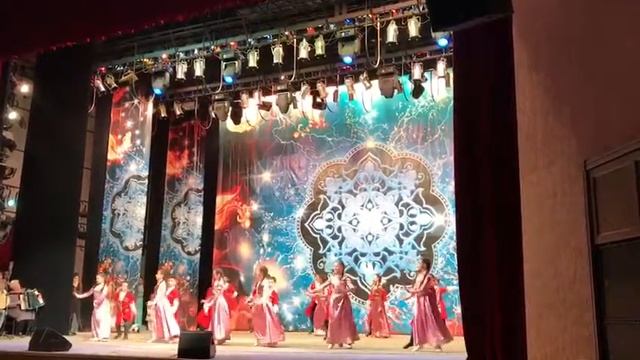 ансамбль ИРЫ СТЪАЛЫТА молодежный танец