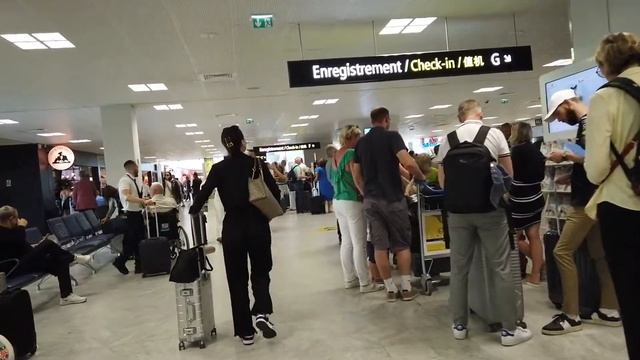 【Airport Tour】2022 Nice Airport Terminal 1 Check-in and Arrival Area смотреть онлайн