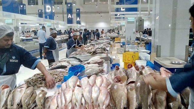 Dubai inside fishmarket