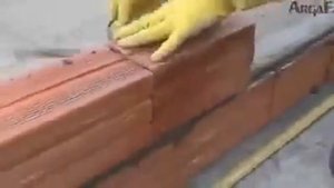 Приспособление для идеальной кладки кирпича