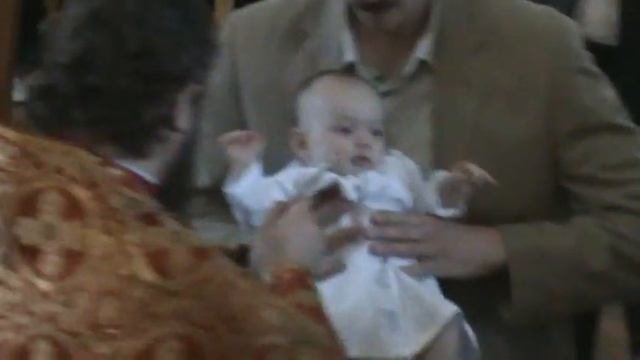 Крещение мл. 21.05.2011 ч.9 (Миропомазание)