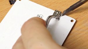 Часы с крупными RGB индикаторами, DIY конструктор.