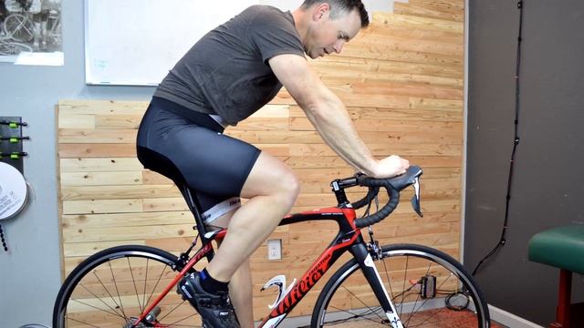 Bike Fit on a Peloton Bicycle смотреть онлайн