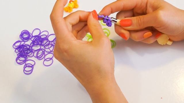Бабочка из Резинок // Рейнбоу Лум // Rainbow Loom // Фигурки из резинок на Крючке
