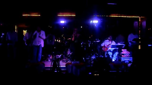 paloma en bugambilias смотреть онлайн