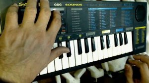 Bontempi KT 32 (666 sounds ?)