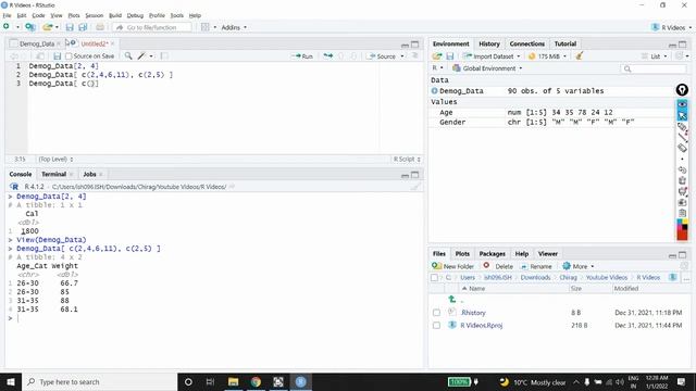 Referring to Rows and Columns by using Square Bracket Operator (Slicing the data) in R Studio смотреть онлайн