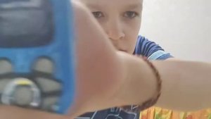 Как я заправляю кровать , мини видео :-)