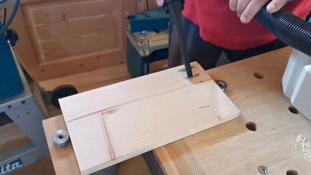 Uniq Tool Pocket Hole Jig Kit - приспособление для углового соединения (косой шуруп) в работе. смотреть онлайн