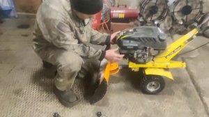 Ещё один снегоуборщик. Из небольшого культиватора!