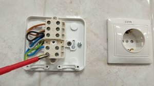 Как подключить станок_ _ подключить вилку _ розетку на 380В. Где какой цвет и чё куда вставлять.