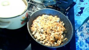 СУП С ГРЕЧКОЙ И ГРИБАМИ